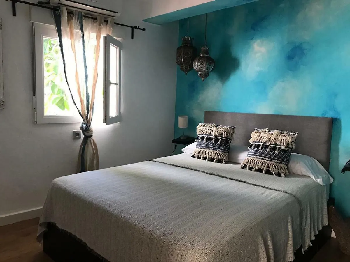 Hostal The Monkey Room Marbella